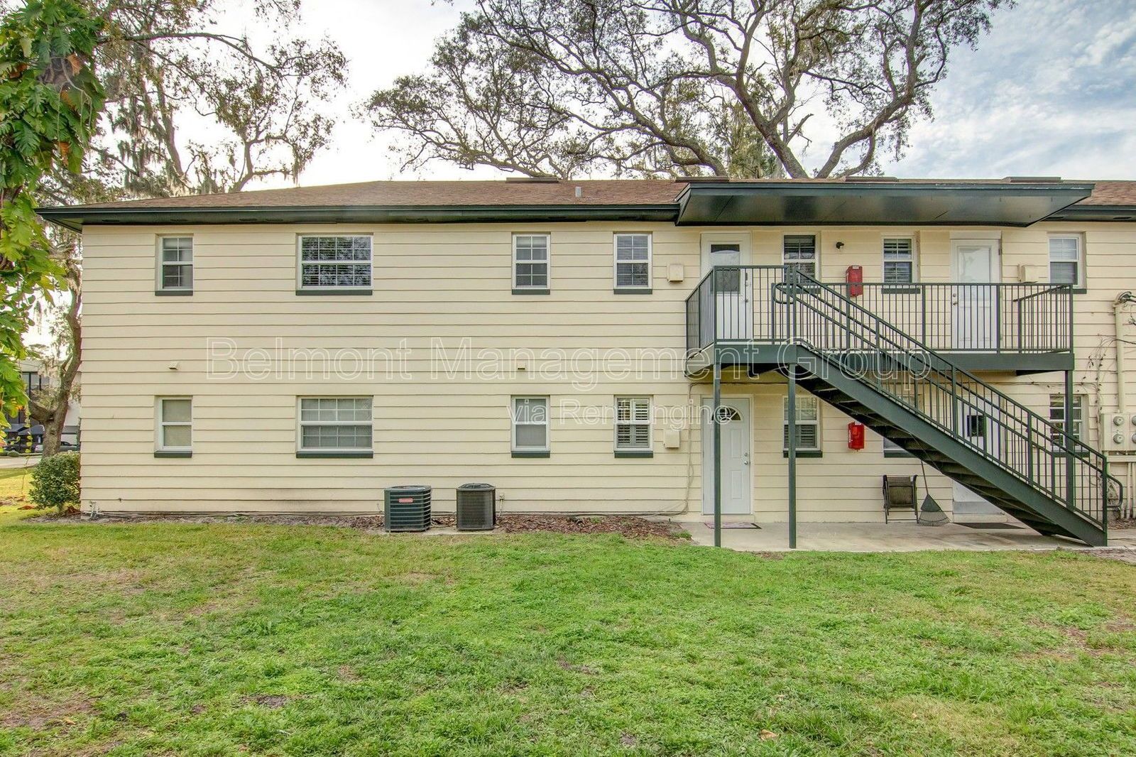 RENT NOW AND RECEIVE 2-WEEKS OFF YOUR FIRST MONTH'S RENT!!! Cozy 3 Bed 2 Bath Condo for Rent in Downtown Maitland! property image