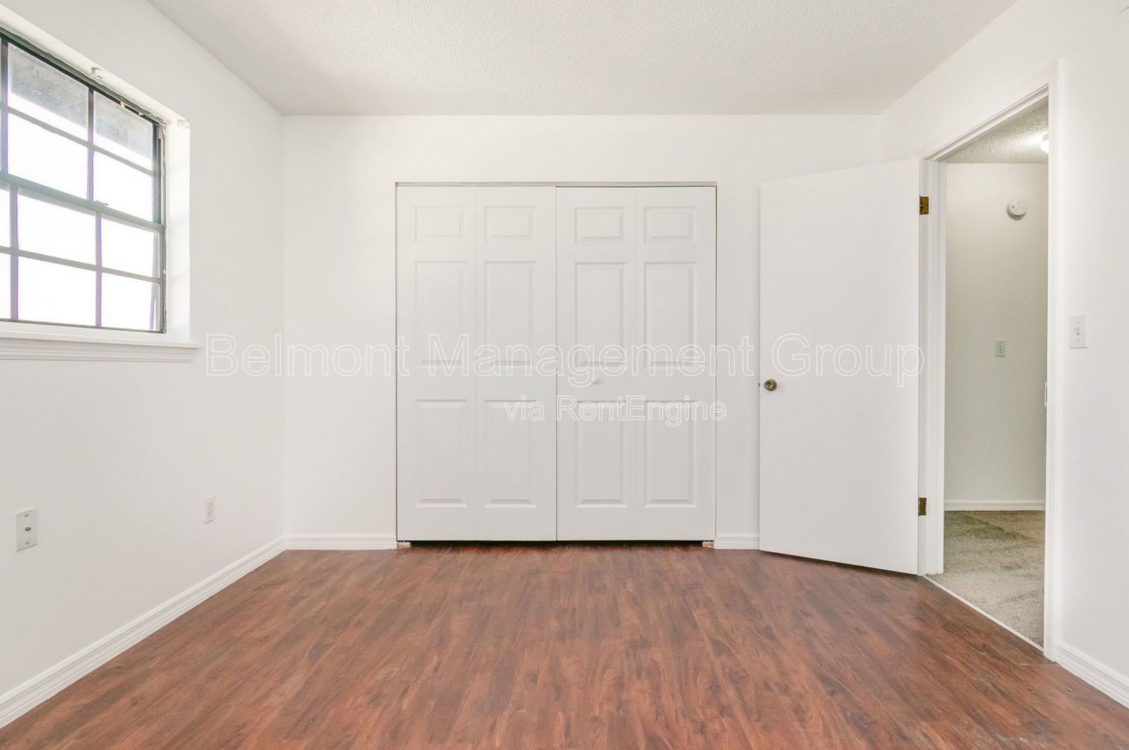 RENT NOW and RECEIVE $700 OFF YOUR FIRST MONTH'S RENT!!! Lovely 2BR/1.5BA Townhome for rent Near Lake Baldwin! property image