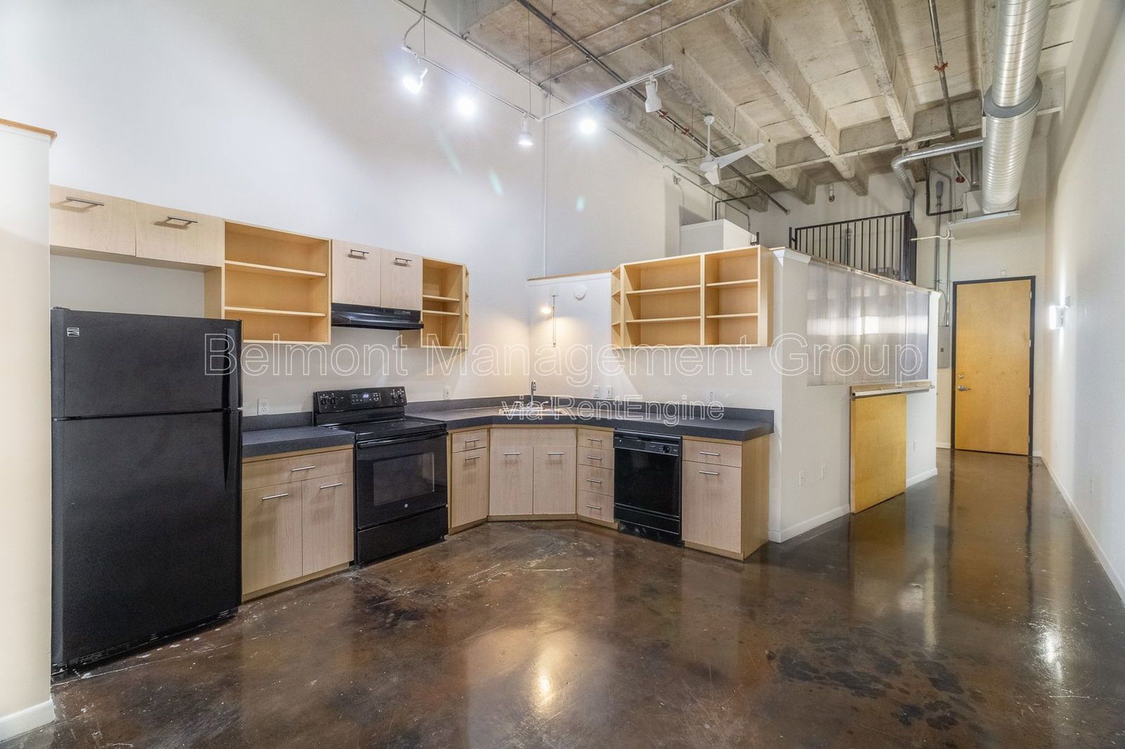 Rent Now and Get 6 Weeks Free + a Super Low $350 Security Deposit!!!  Cozy Industrial 1 Bed/ 1 Bath Loft at The Lofts of Winter Park Village! property image