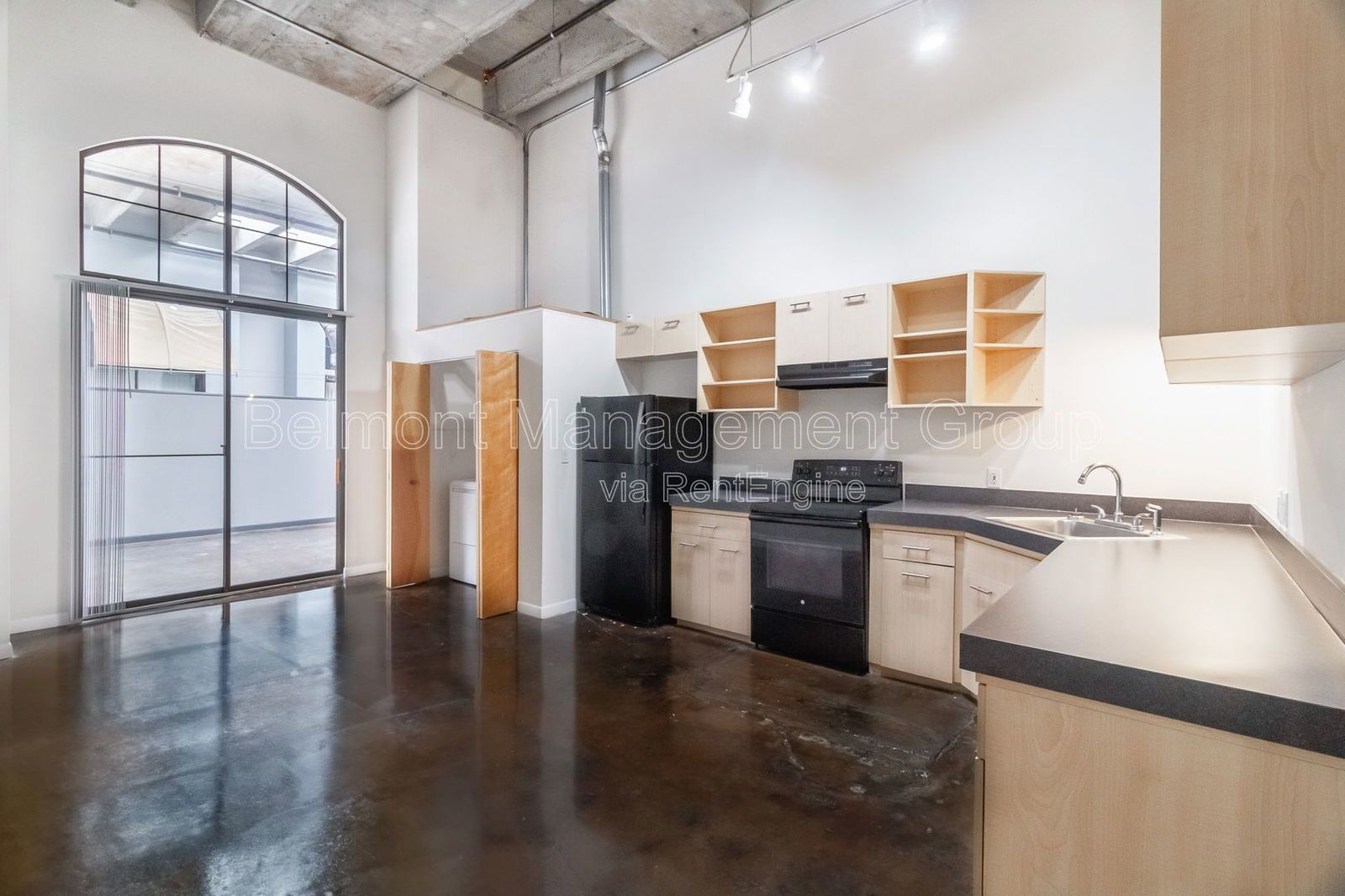 Rent Now and Get 6 Weeks Free + a Super Low $350 Security Deposit!!!  Cozy Industrial 1 Bed/ 1 Bath Loft at The Lofts of Winter Park Village! property image
