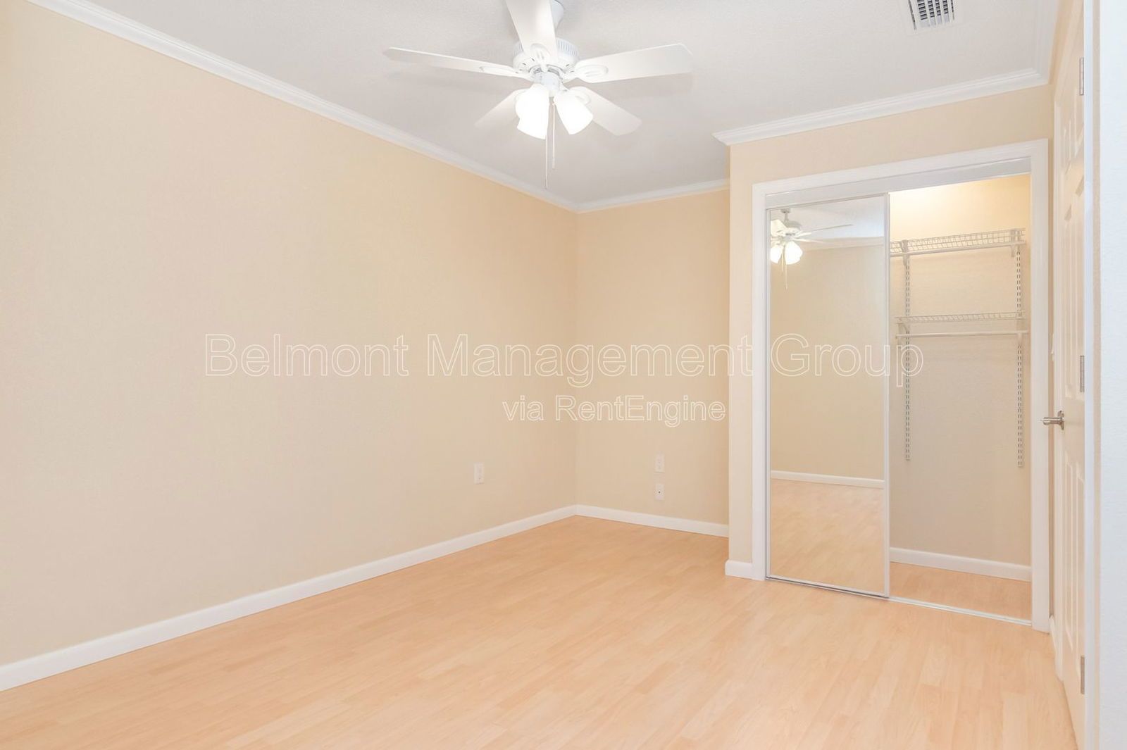 Updated 3/2 Condo for Rent in PRIME Downtown Winter Park Location! Rollins Students Welcomed! property image