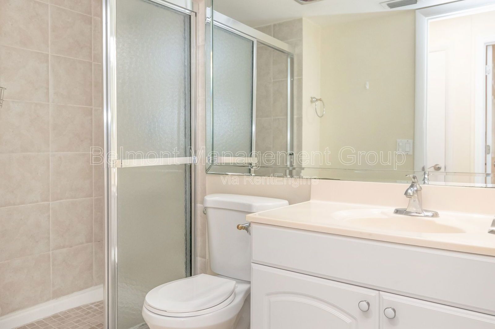 Updated 3/2 Condo for Rent in PRIME Downtown Winter Park Location! Rollins Students Welcomed! property image