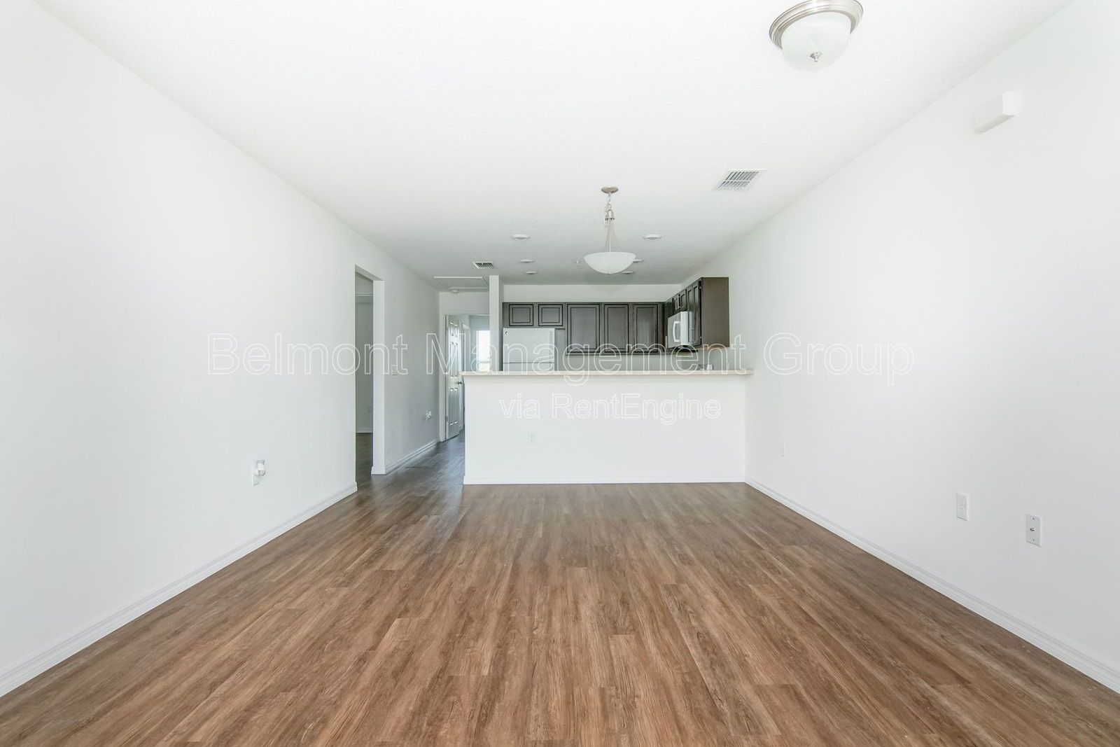 RENT NOW AND GET THE REST OF DECEMBER FREE!!! Beautiful 3 Bed/2 Bath Home for Rent in Buenaventura Lakes! property image