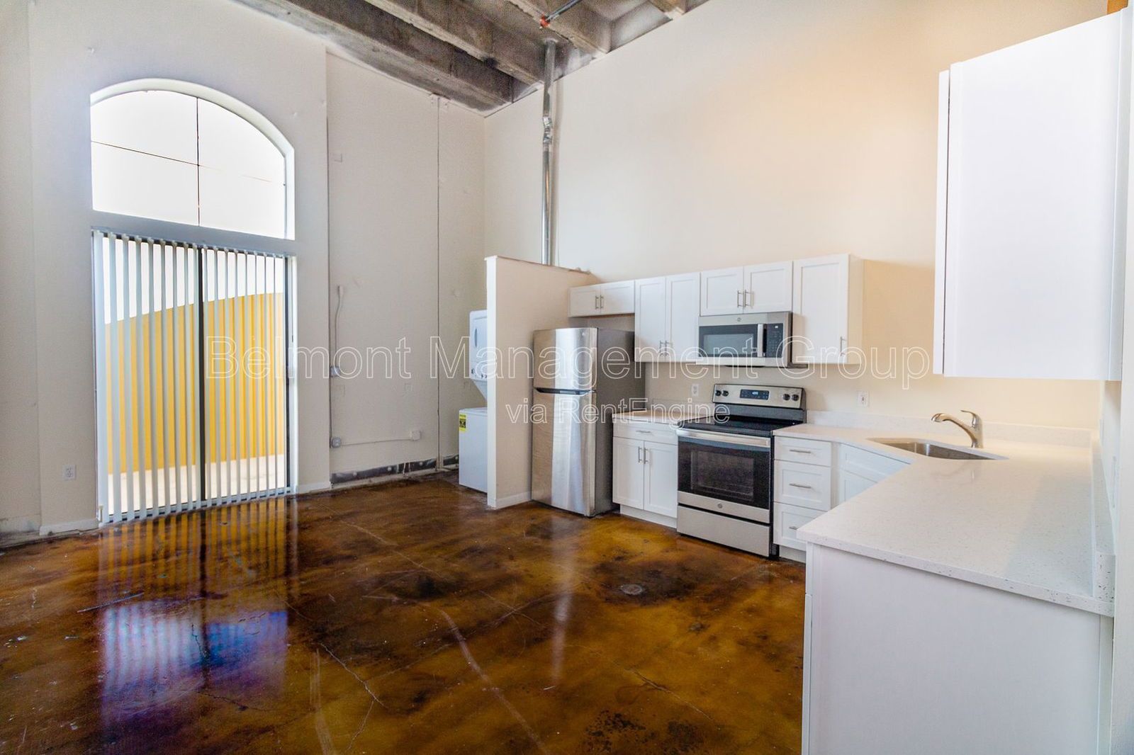 Rent Now and Get 6 Weeks Free + a Super Low $350 Security Deposit!!!  Trendy 1 Bed/ 1 Bath Loft for Rent at The Lofts of Winter Park Village! property image