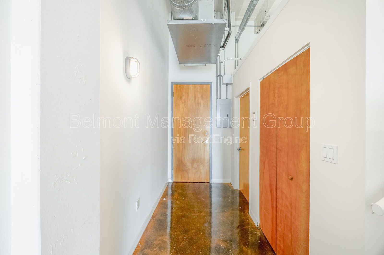 Rent Now and Get 6 Weeks Free + a Super Low $350 Security Deposit!!!  Stylish 1 Bed/ 1 Bath Loft with Balcony at The Lofts of Winter Park Village! property image