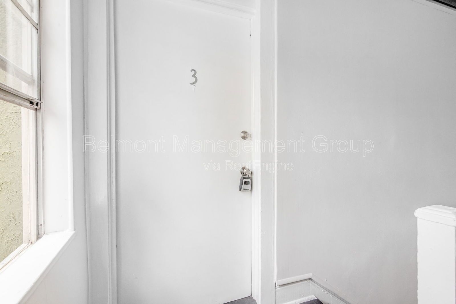 RENT NOW AND RECEIVE THE REST OF DECEMBER FREE!!!  Modern and Chic 2 bed/1 bath at The Emmett on Park in Historic Downtown Sanford! property image