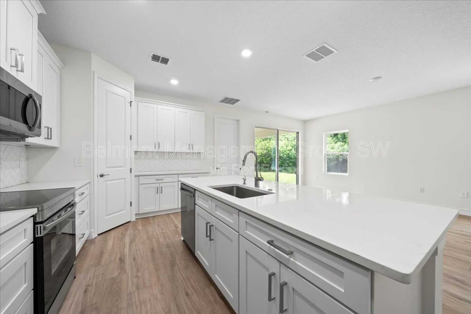 Tour it today, fall in love tomorrow with this 4/3 NEW home! property image