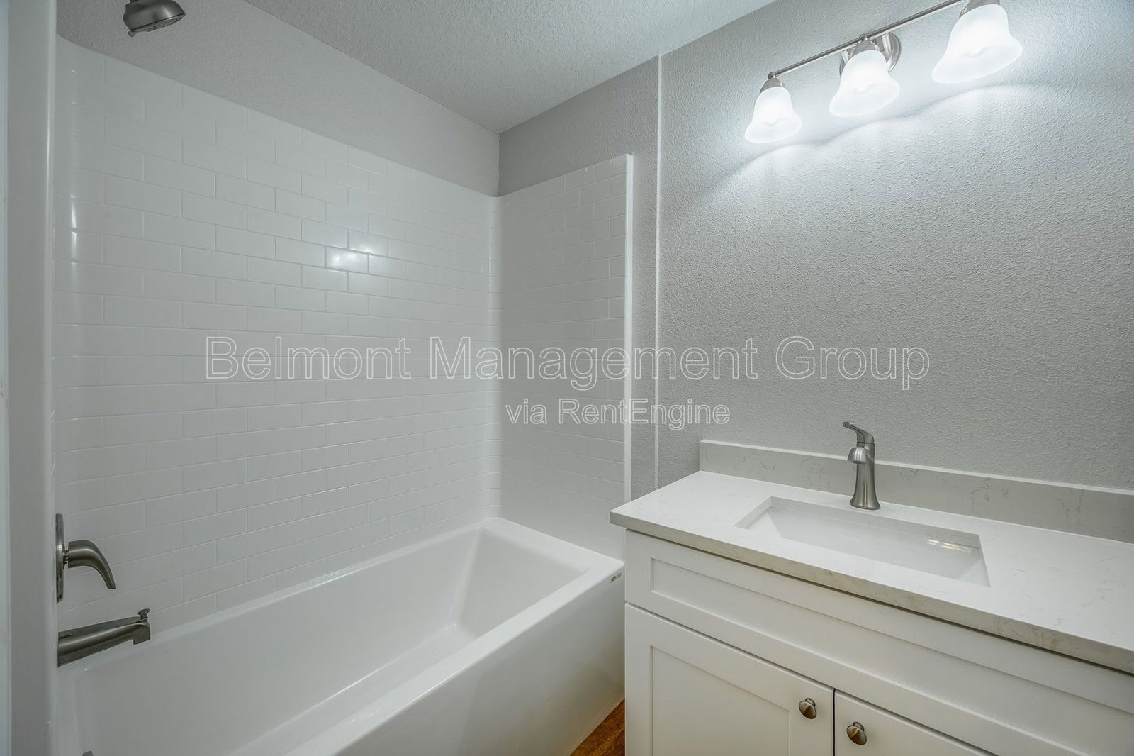 RENT NOW and GET 2-WEEKS OFF YOUR FIRST MONTH'S RENT!! Stylish Fully Renovated 1bed/1bath Condo For Rent at Regency Park in Lake Mary! property image