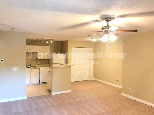 Beautiful 1Bed/1Bath Condo for Rent in Altamonte Springs at Lakewood Park Condo! HOLIDAY SPECIAL!! RENT NOW AND GET THE REST OF DECEMBER FREE!!! property image
