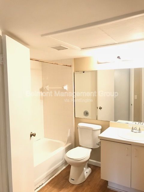 Beautiful 1Bed/1Bath Condo for Rent in Altamonte Springs at Lakewood Park Condo! HOLIDAY SPECIAL!! RENT NOW AND GET THE REST OF DECEMBER FREE!!! property image