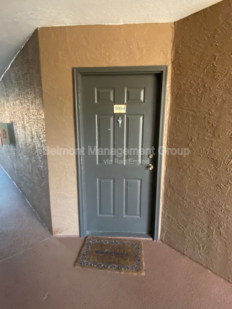 Beautiful 1 Bed/1 Bath Condo at Venetian Place in Orlando! YEAR END SPECIAL!! RENT NOW AND RECEIVE THE REST OF DECEMBER FREE!!! property image