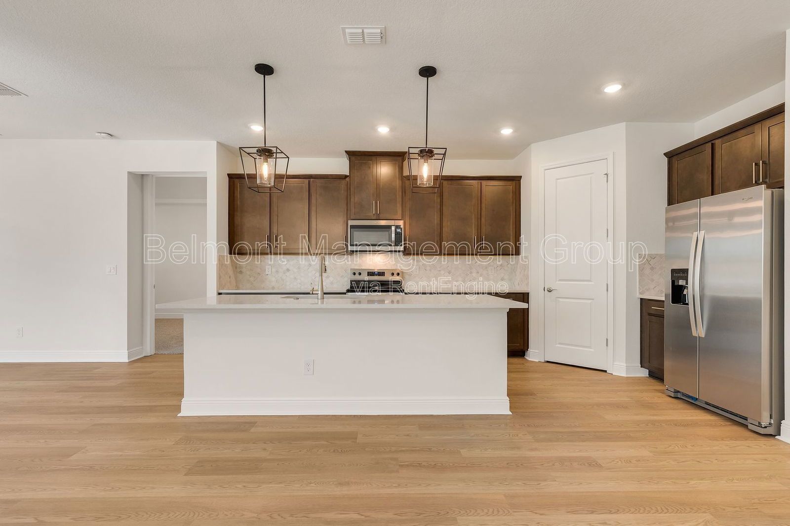 Sophisticated 4 Bed/2 Bath Home in the LPGA Master Community - Daytona Beach! HOLIDAY SPECIAL!! RENT NOW AND RECEIVE THE REST OF DECEMBER FREE!!! property image