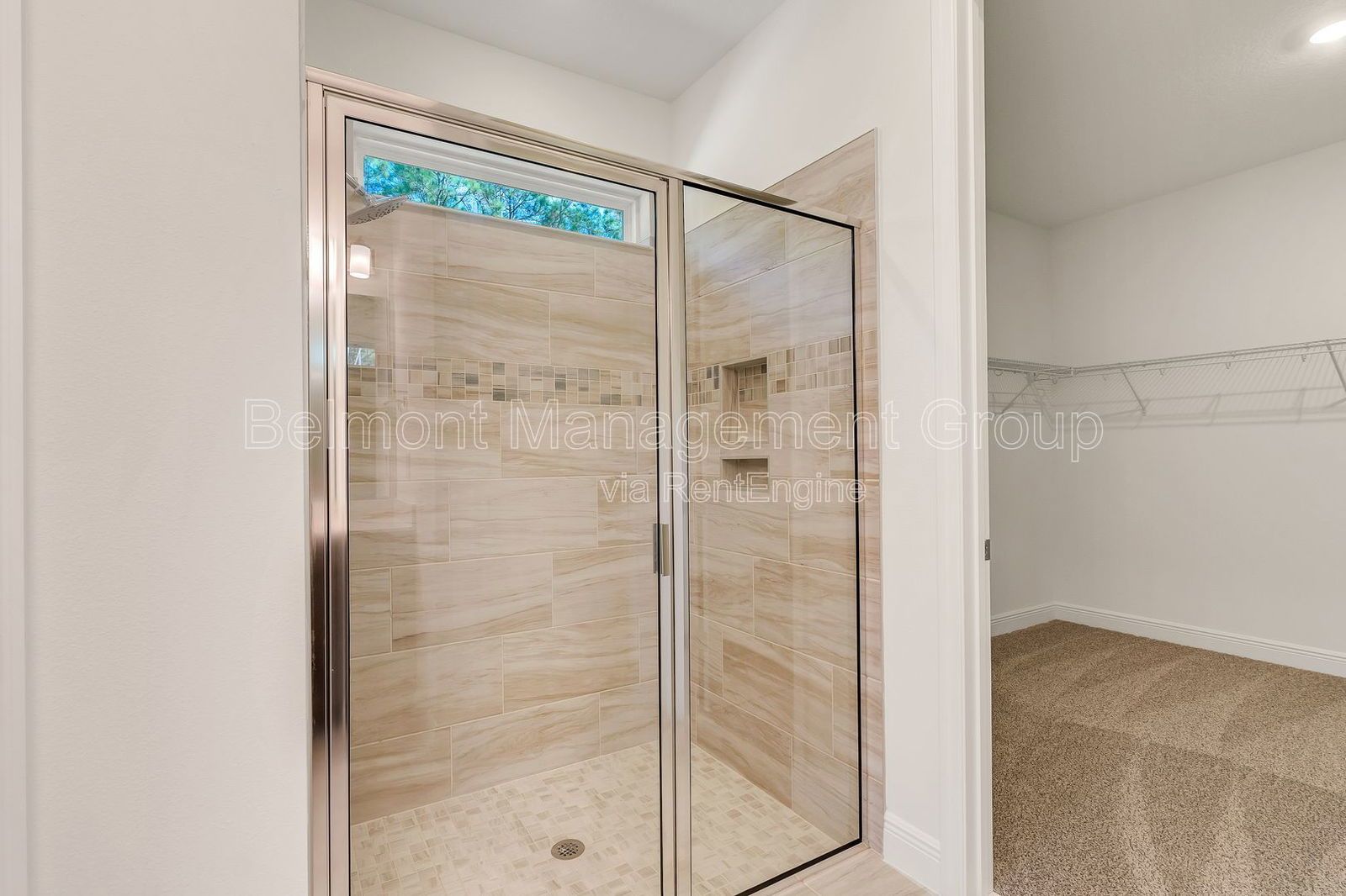 Sophisticated 4 Bed/2 Bath Home in the LPGA Master Community - Daytona Beach! HOLIDAY SPECIAL!! RENT NOW AND RECEIVE THE REST OF DECEMBER FREE!!! property image