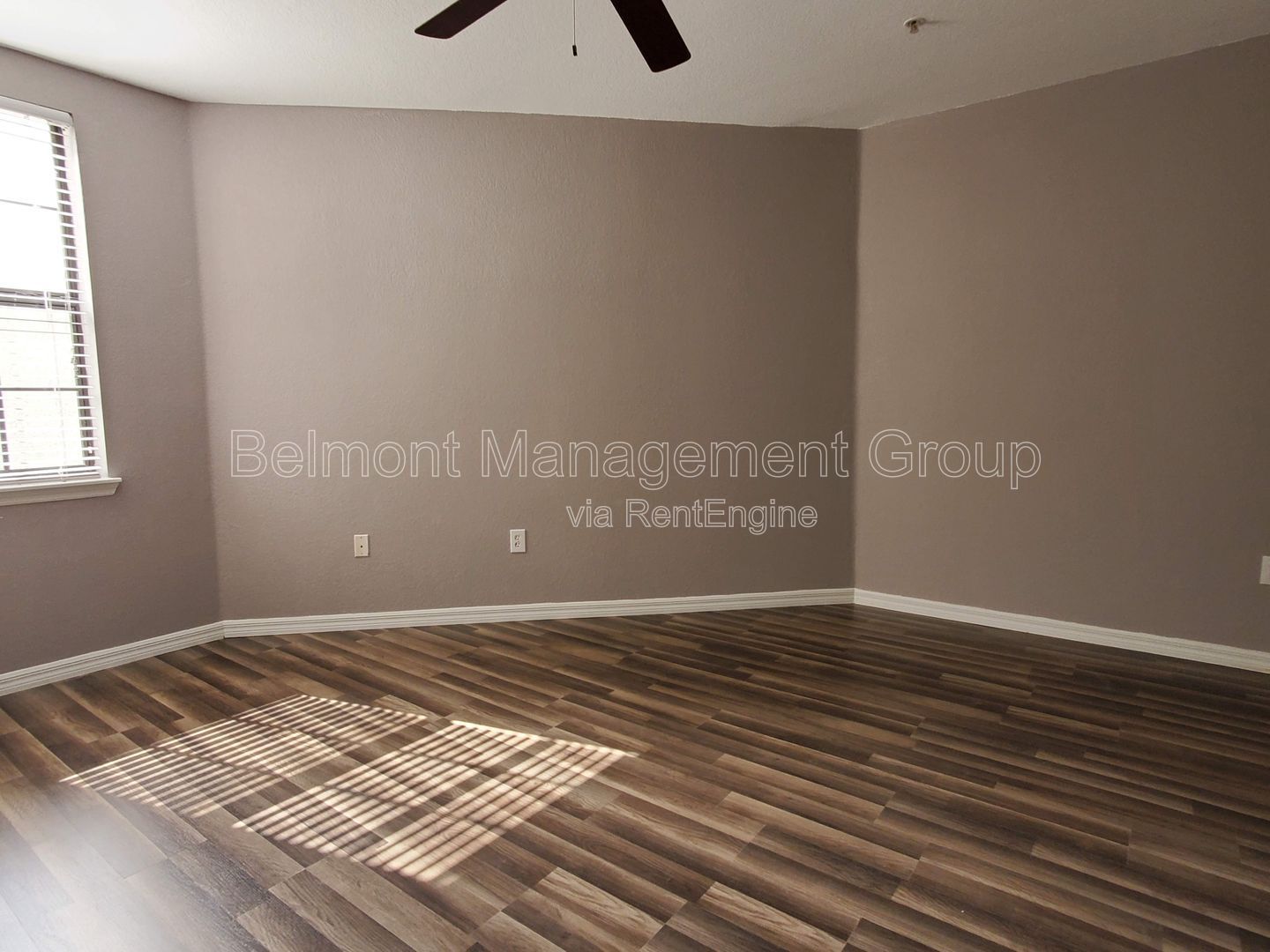 Beautiful 1 Bed 1 Bath Condo at the Registry at Michigan Park in Orlando! RENT NOW AND GET THE REST OF DECEMBER FREE!!! property image