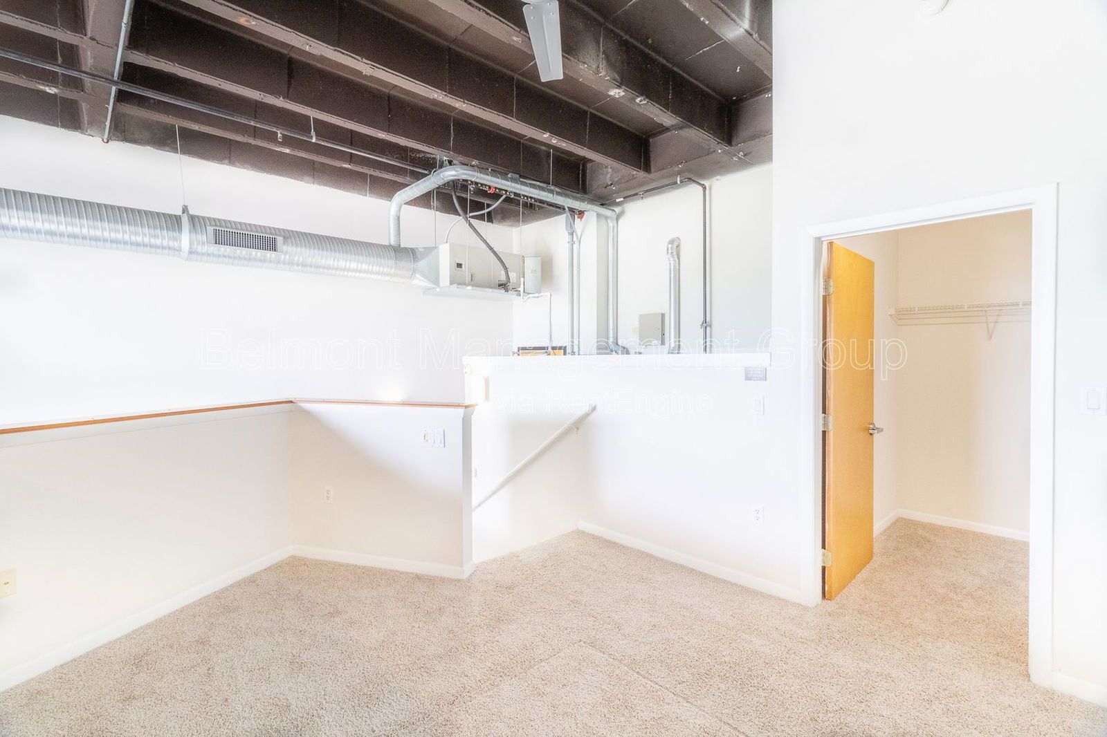 Rent Now and Get 4 Weeks Free + a Super Low $350 Security Deposit!!! Lovely 1 Bed/ 1 Bath Loft FOR RENT at The Lofts of Winter Park Village! property image