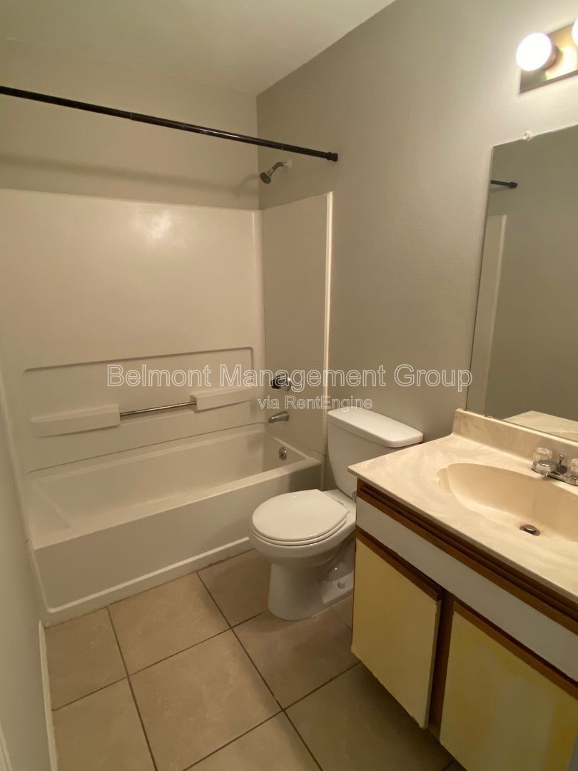 RENT BY JANUARY 31st AND RECEIVE 2-WEEKS OFF YOUR RENT!!! 2 Bed/2 Bath First-Floor Corner Condo for Rent in Winter Park’s Lancelot Condominiums! property image