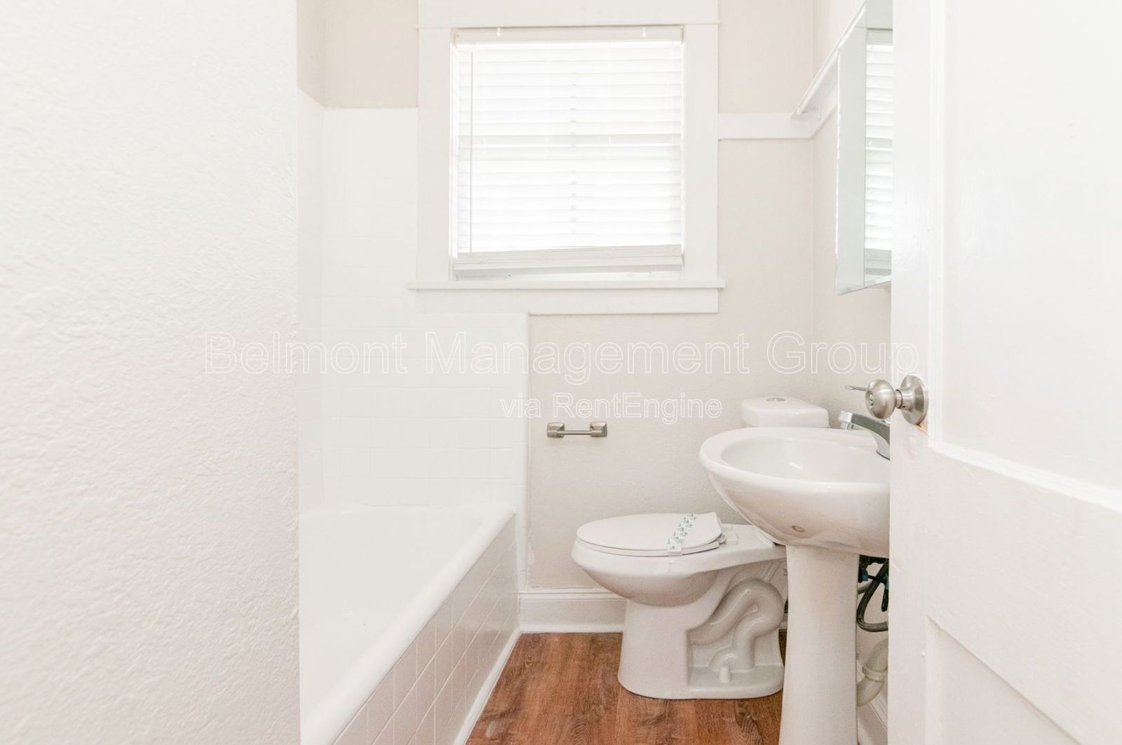 RENT NOW AND RECEIVE 2-WEEKS OFF YOUR FIRST MONTH'S RENT!!! Beautiful 1bed/1bath Apartment FOR RENT at The Travis on Park in the heart of Historic Downtown Sanford! property image