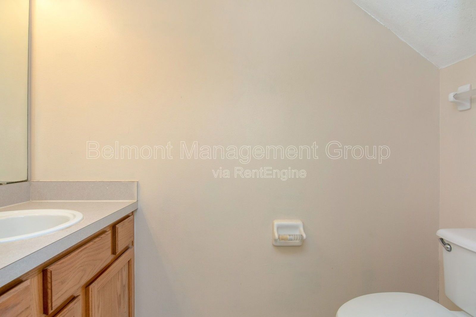 Spacious Townhome FOR RENT in the Heart of the Vibrant Milk District!  RENT NOW AND GET 2-WEEKS OFF YOUR FIRST MONTH'S RENT!!! property image