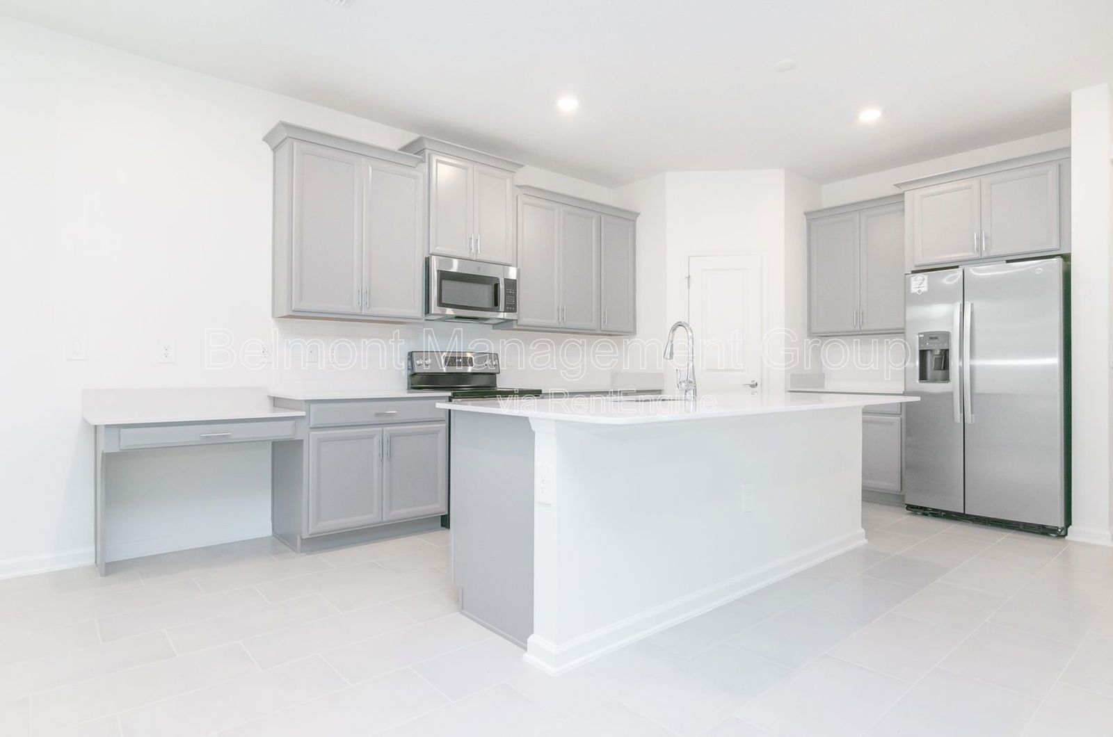 Beautiful 5 bed/3 bath home For Rent at Pine Glen in St. Cloud! RENT NOW AND GET 2-WEEKS OFF YOUR FIRST MONTH'S RENT!!! property image