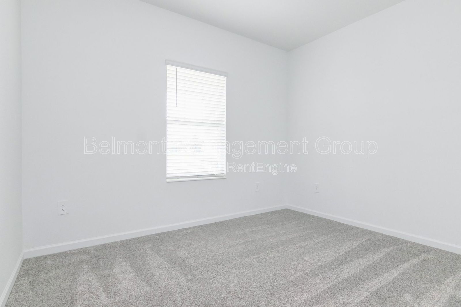 Beautiful 5 bed/3 bath home For Rent at Pine Glen in St. Cloud! RENT NOW AND GET 2-WEEKS OFF YOUR FIRST MONTH'S RENT!!! property image