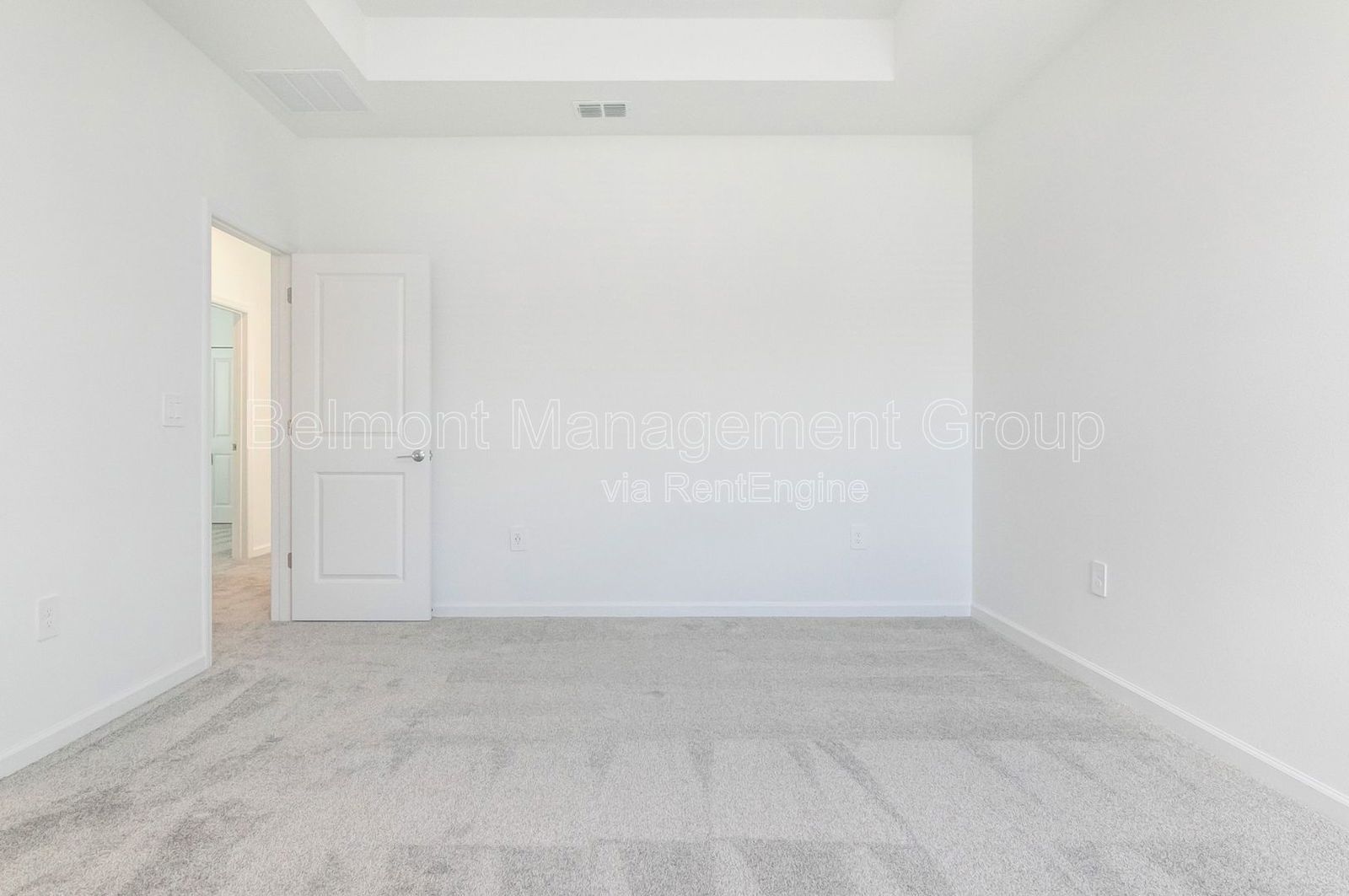 Beautiful 5 bed/3 bath home For Rent at Pine Glen in St. Cloud! RENT NOW AND GET 2-WEEKS OFF YOUR FIRST MONTH'S RENT!!! property image