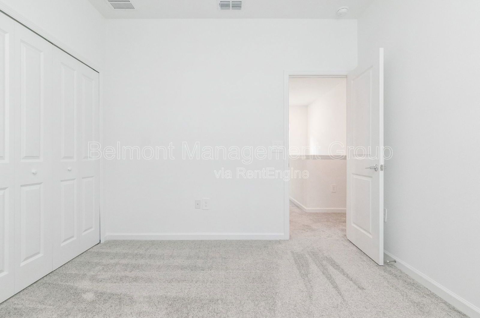 Beautiful 5 bed/3 bath home For Rent at Pine Glen in St. Cloud! RENT NOW AND GET 2-WEEKS OFF YOUR FIRST MONTH'S RENT!!! property image