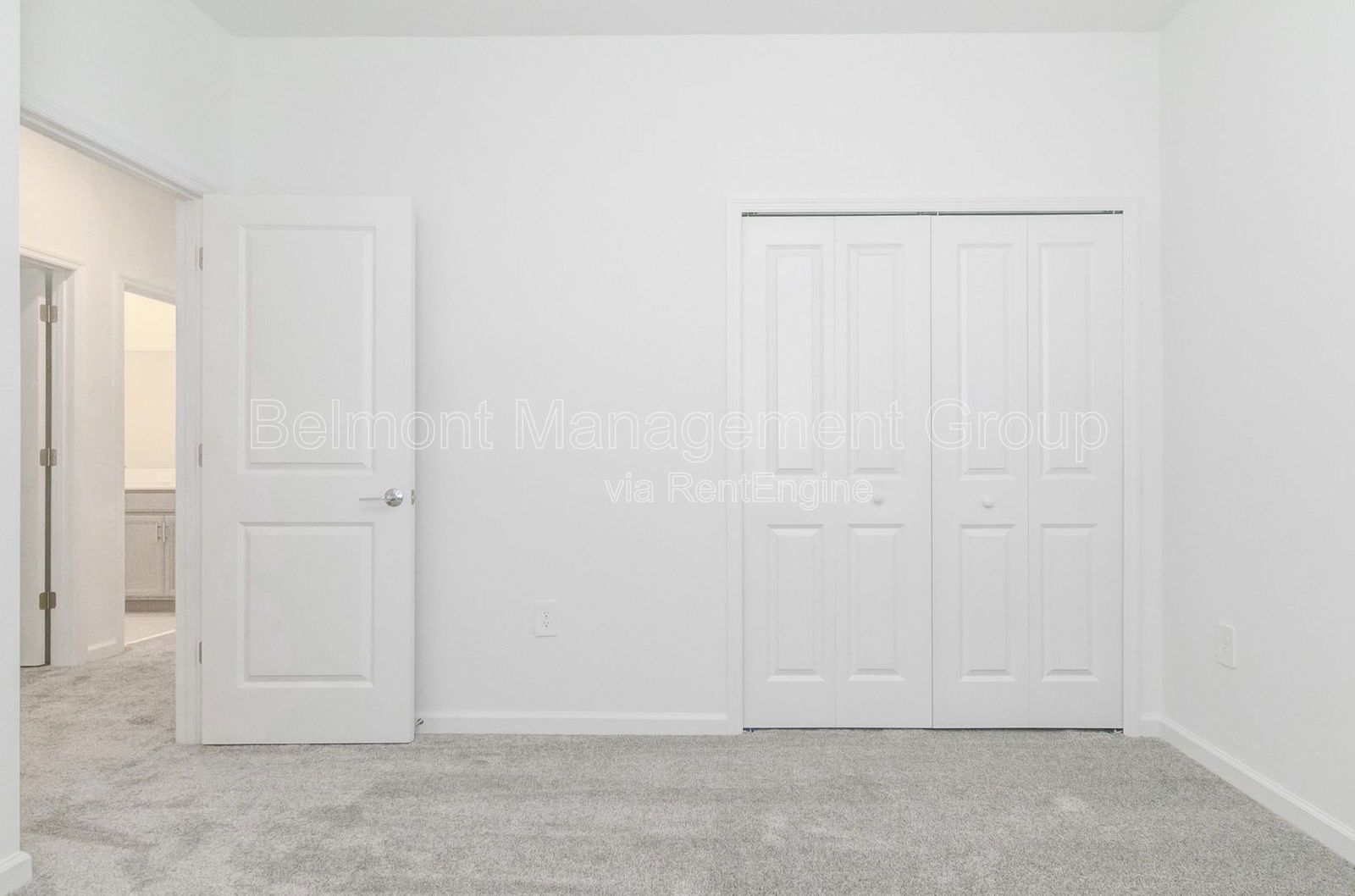 Beautiful 5 bed/3 bath home For Rent at Pine Glen in St. Cloud! RENT NOW AND GET 2-WEEKS OFF YOUR FIRST MONTH'S RENT!!! property image