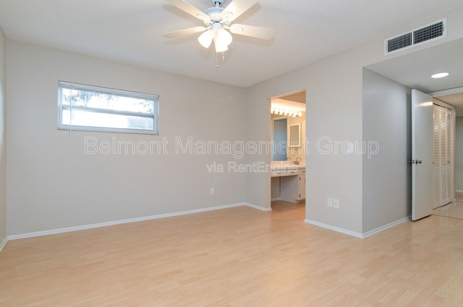 Spectacular Move-In Ready 2 Bed/2 Bath Home in Sausalito Shores in Casselberry! property image