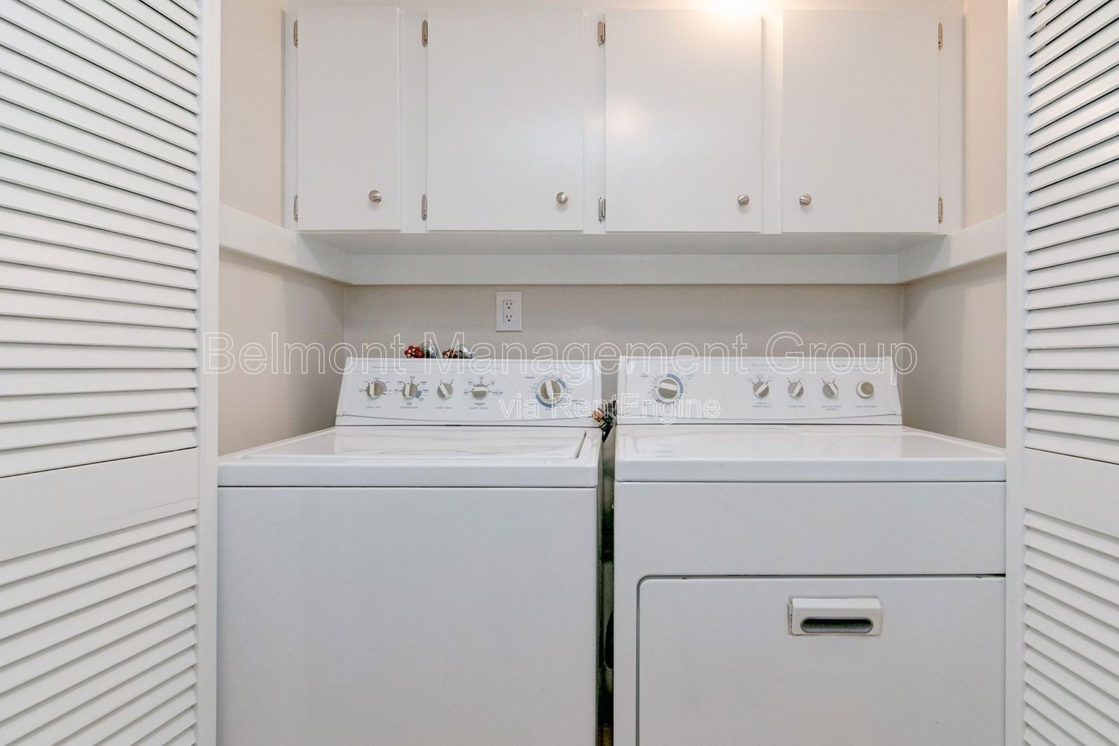 Spectacular Move-In Ready 2 Bed/2 Bath Home in Sausalito Shores in Casselberry! property image