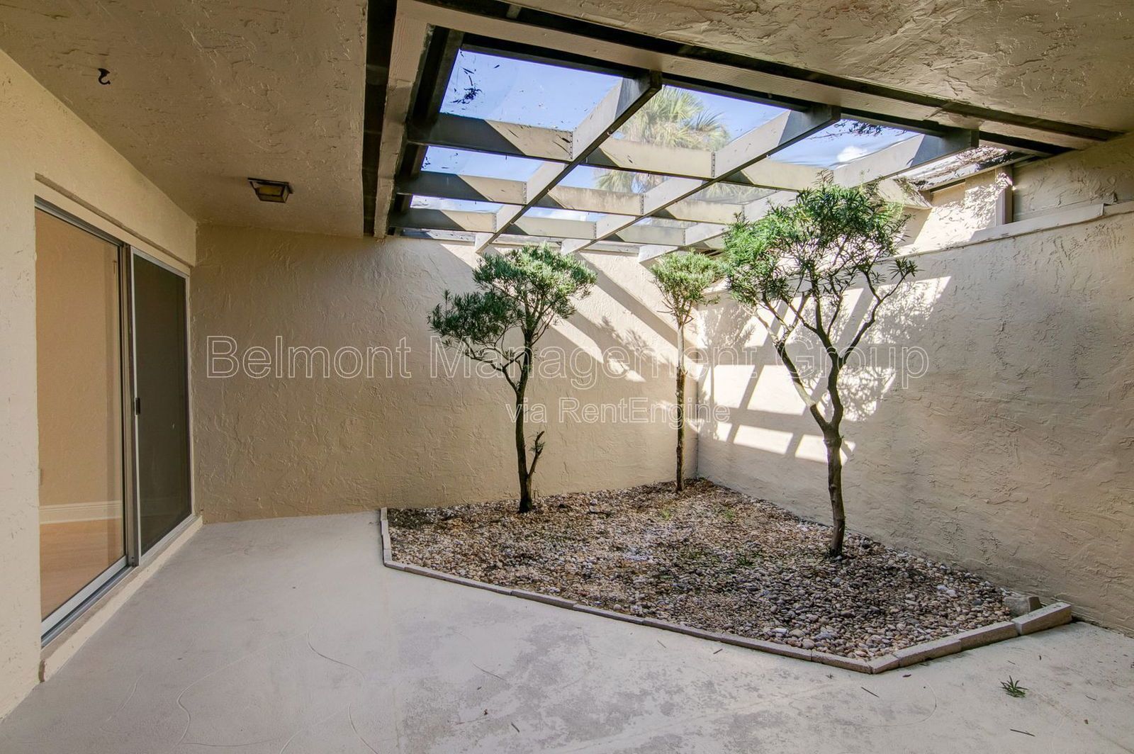 Spectacular Move-In Ready 2 Bed/2 Bath Home in Sausalito Shores in Casselberry! property image