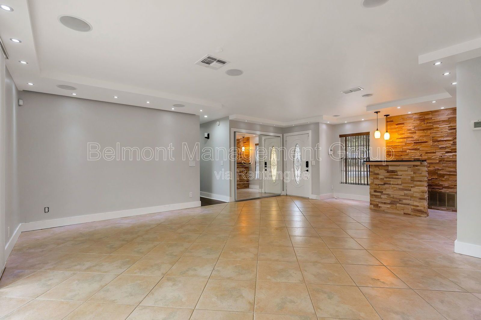 Stunning 3-Bed/2-Bath Home for Rent in the Heart of Winter Park! property image