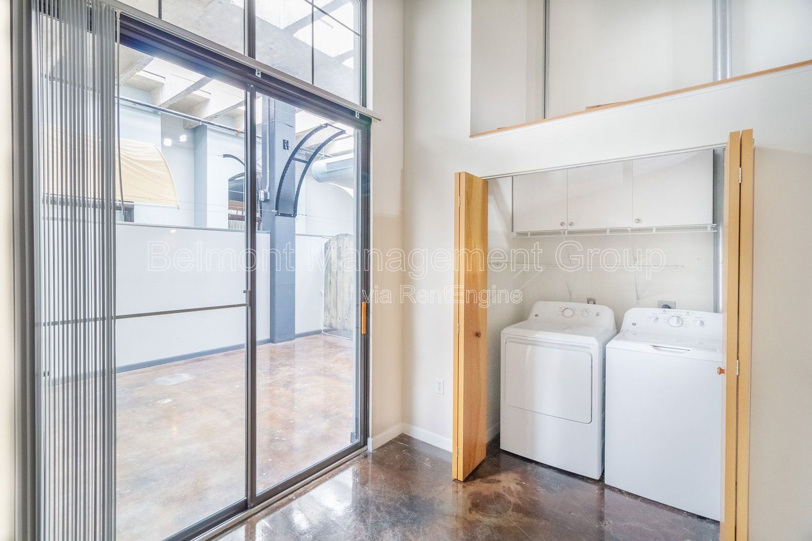 Rent Now and Get $1000 Off Your First Month's Rent + a Super Low $350 Security Deposit!!! Trendy 1 Bed/ 1 Bath Loft FOR RENT at The Lofts of Winter Park Village! property image