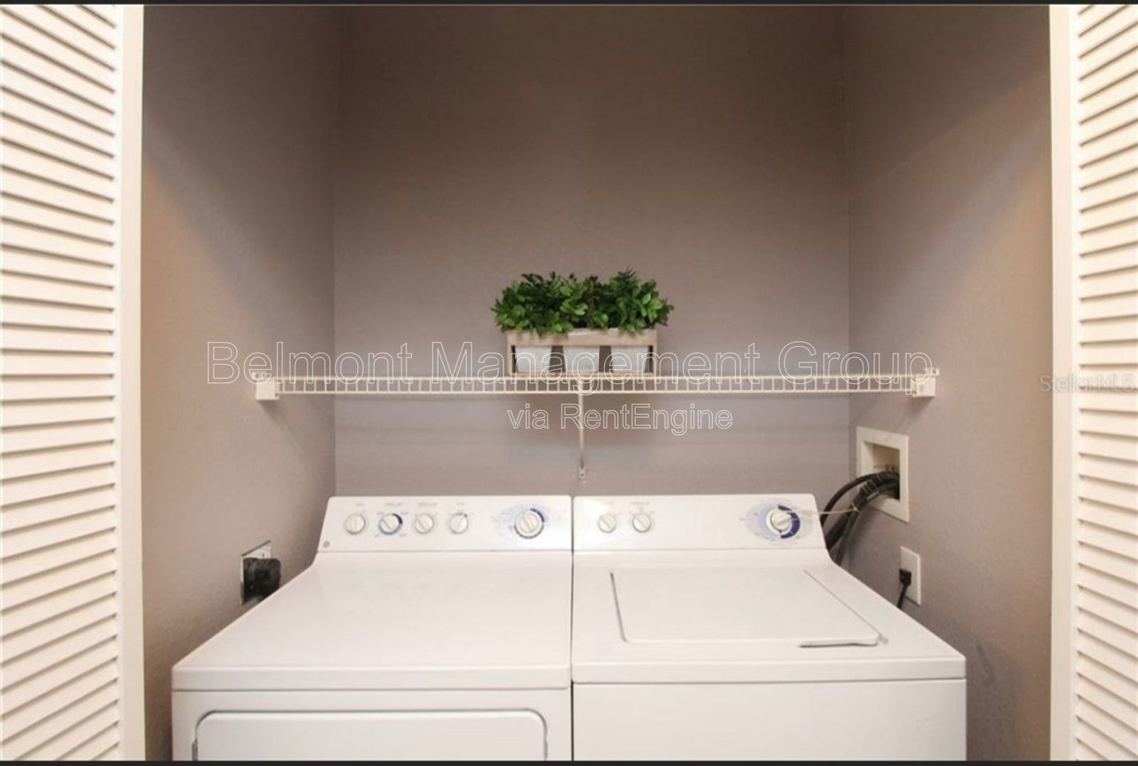 Beautiful 1 Bed 1 Bath Condo at the Registry at Michigan Park in Orlando! RENT NOW AND GET 2-WEEKS OFF YOUR FIRST MONTH'S RENT!!! property image