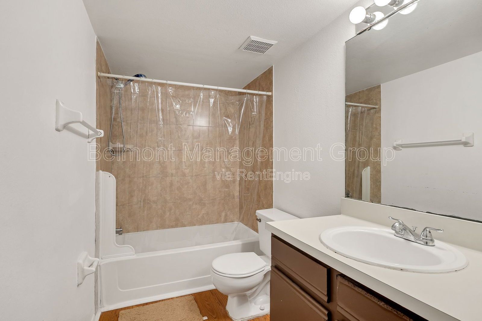 RENT NOW AND GET 2-WEEKS OFF YOUR FIRST MONTH'S RENT!!! Charming 2 Bed / 2 Bath Condo FOR RENT in Cascades Condominium in Kissimmee! property image