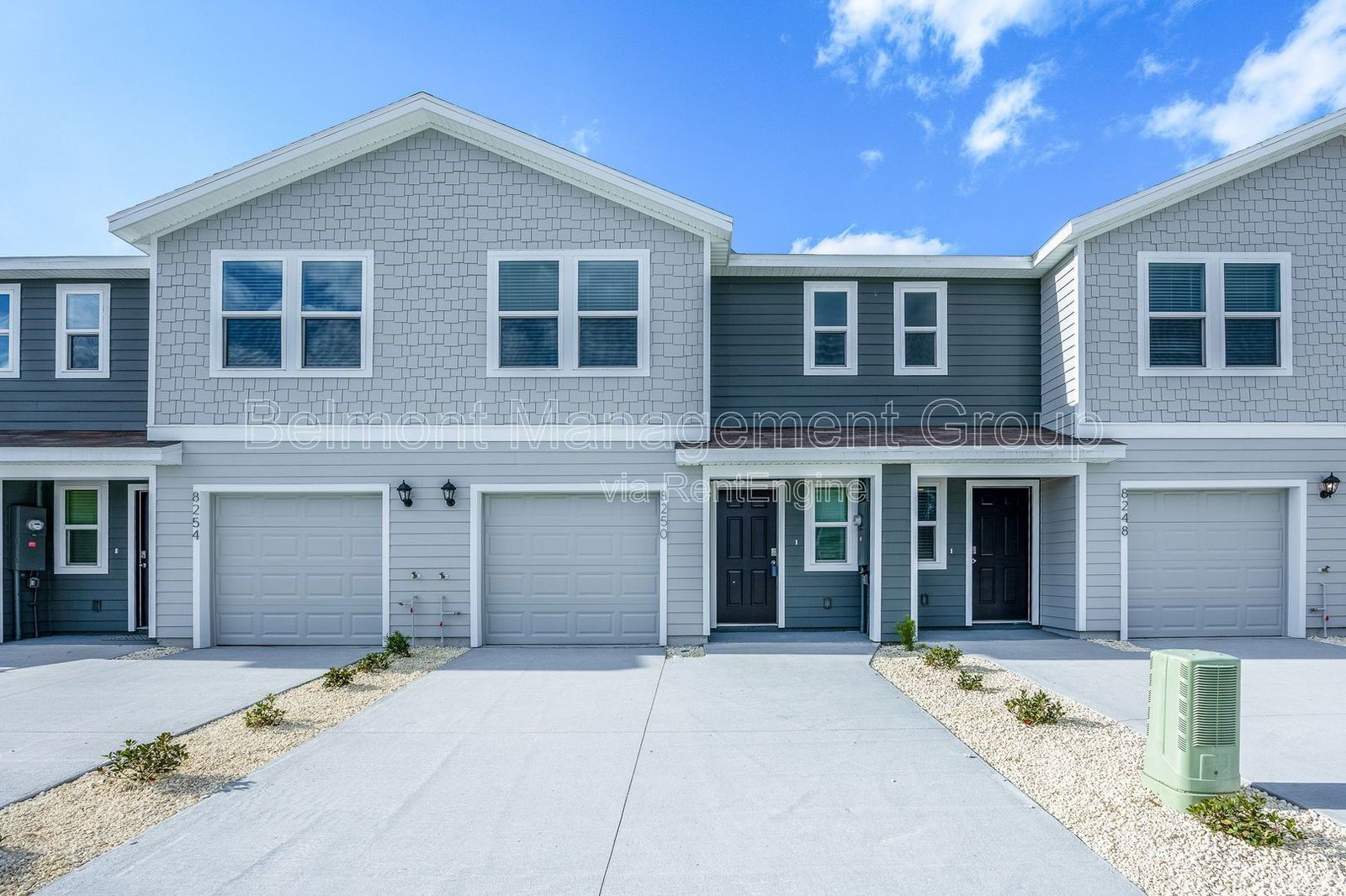 RENT NOW AND GET 2-WEEKS OFF YOUR FIRST MONTH! Beautiful 3bed/2.5bath Townhome FOR RENT at The Towns at Laurel Commons in Ocala! property image