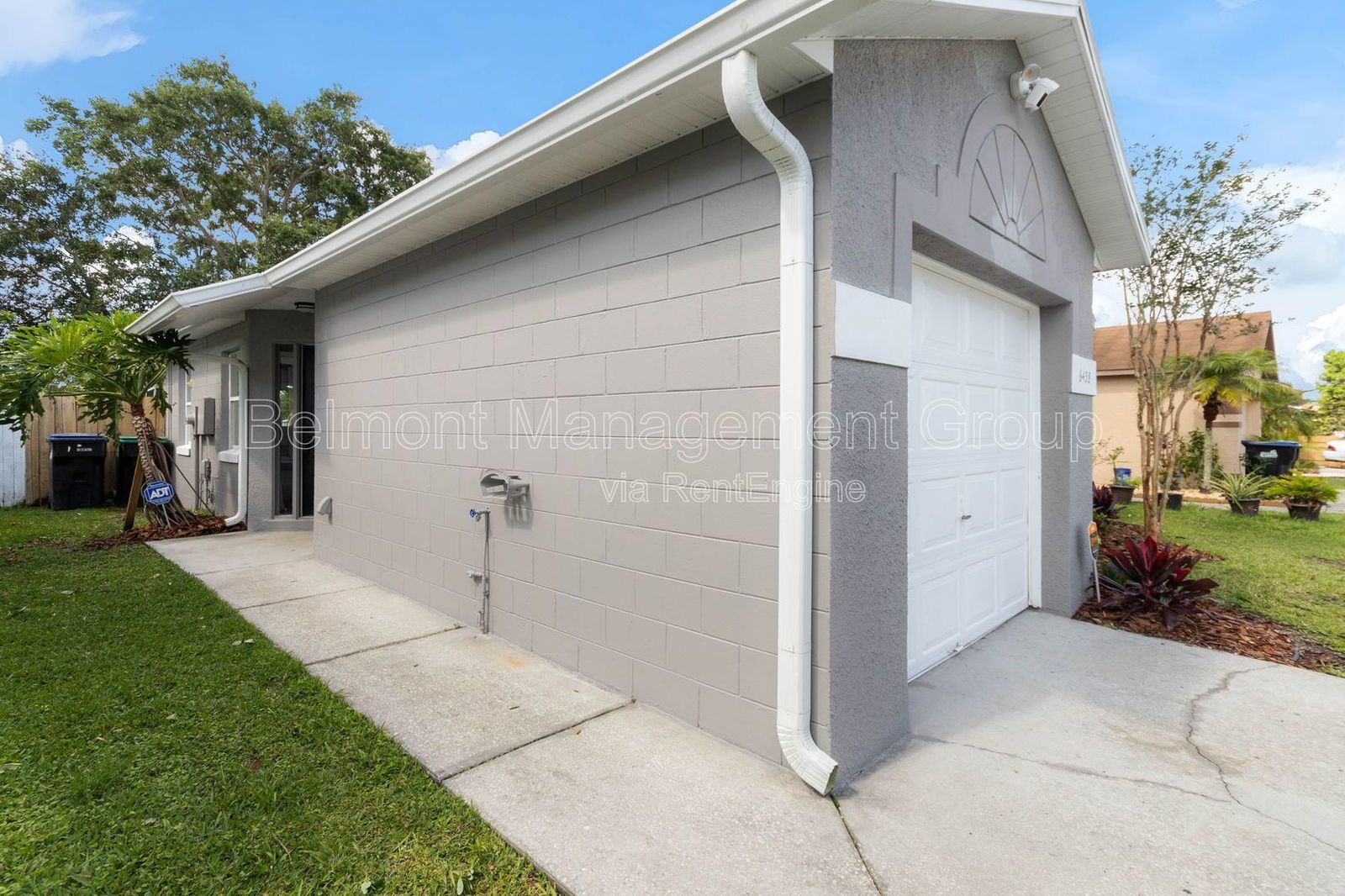 Chic and Stylish 3-Bed/2Bath Home with Fenced Backyard in the Heart of Orlando! property image