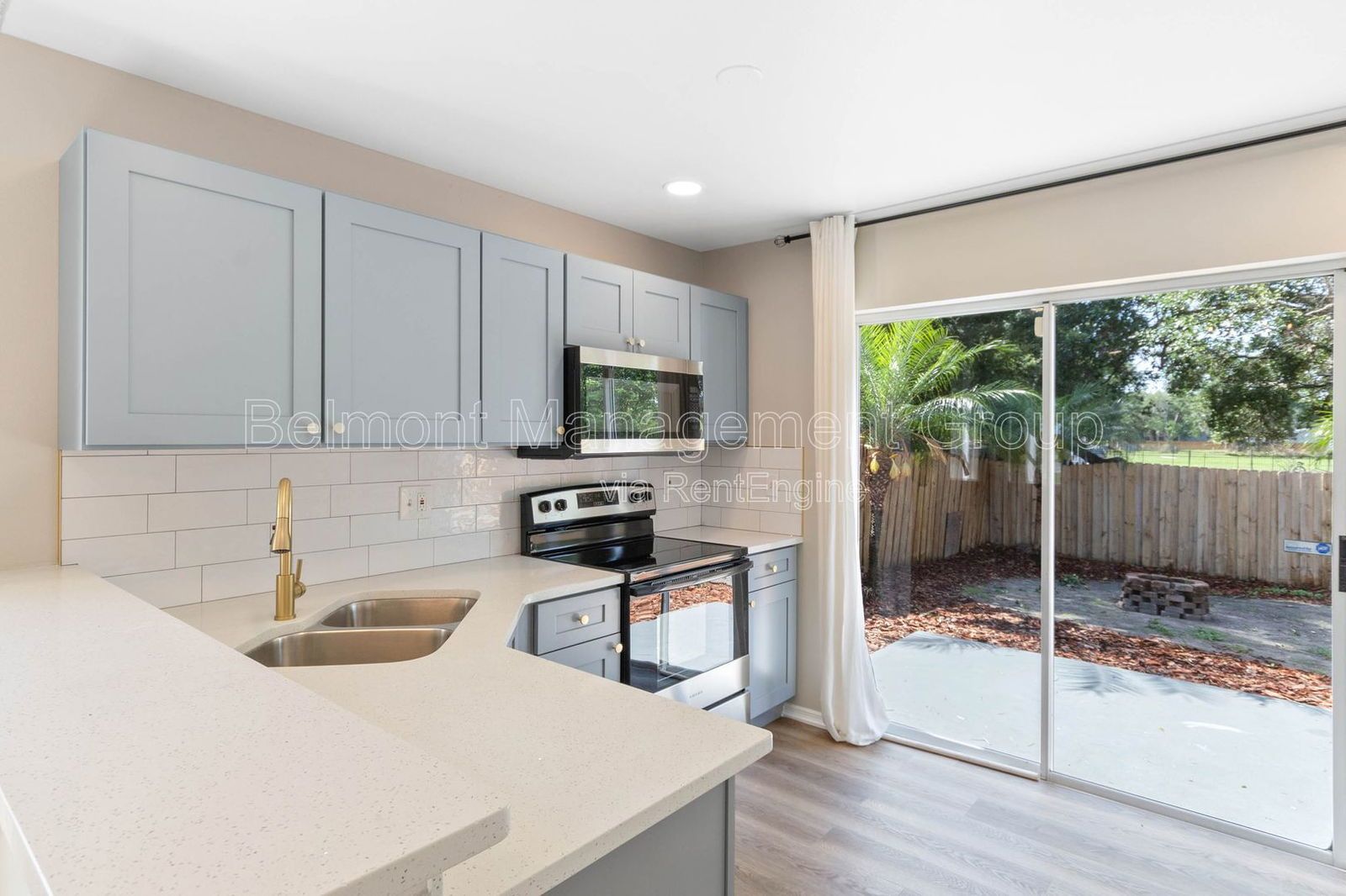 Chic and Stylish 3-Bed/2Bath Home with Fenced Backyard in the Heart of Orlando! property image
