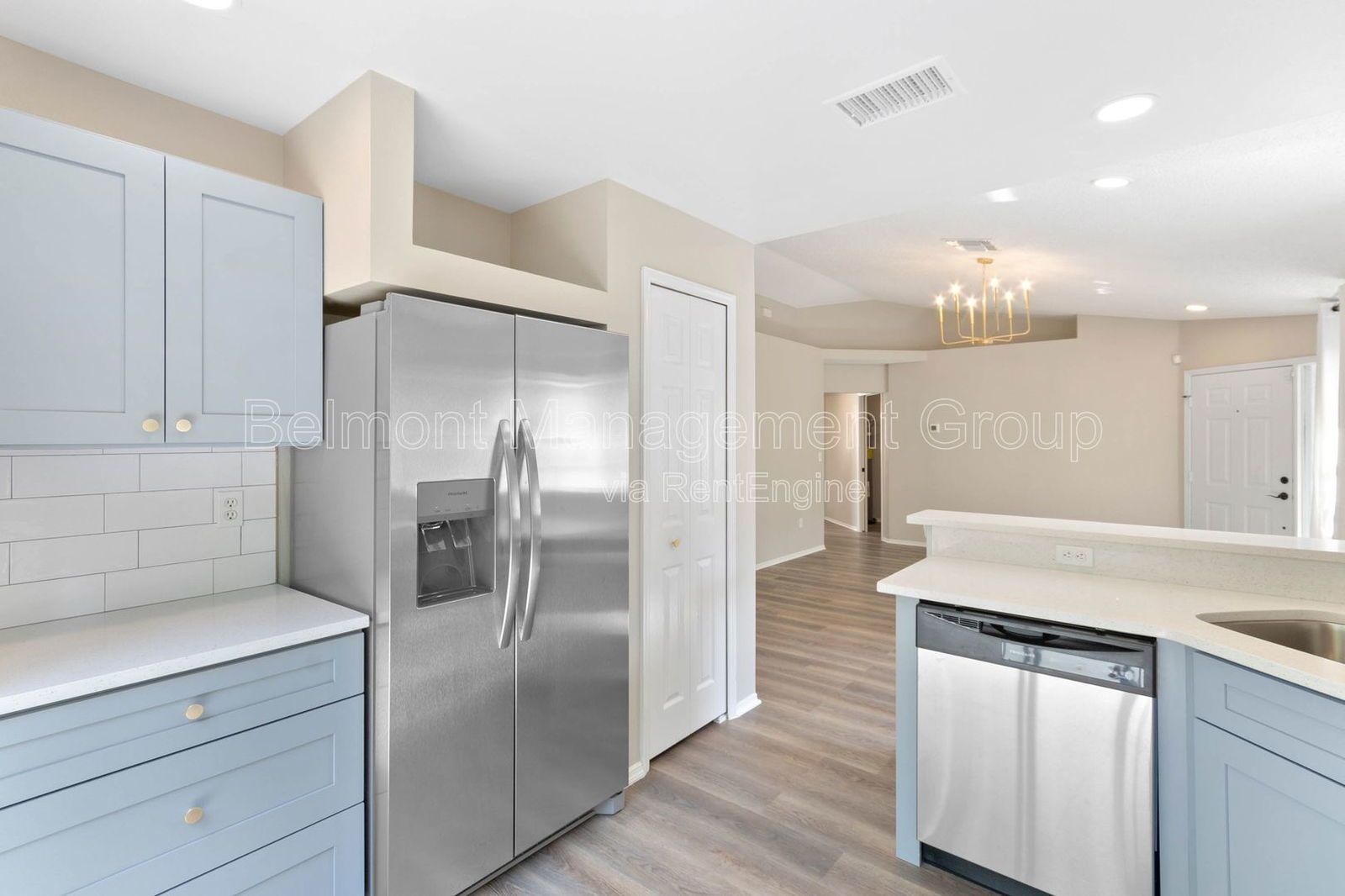 Chic and Stylish 3-Bed/2Bath Home with Fenced Backyard in the Heart of Orlando! property image