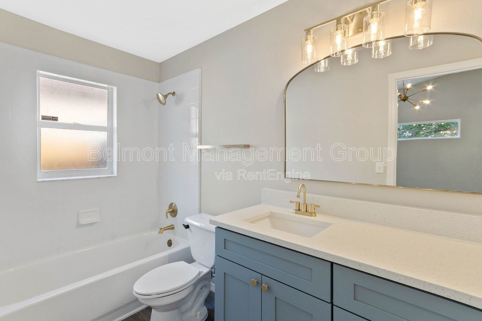 Chic and Stylish 3-Bed/2Bath Home with Fenced Backyard in the Heart of Orlando! property image