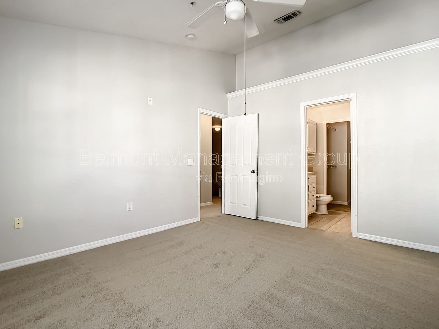 Beautiful 2 bed / 2 bath Townhome for rent at Visconti East in Maitland! property image