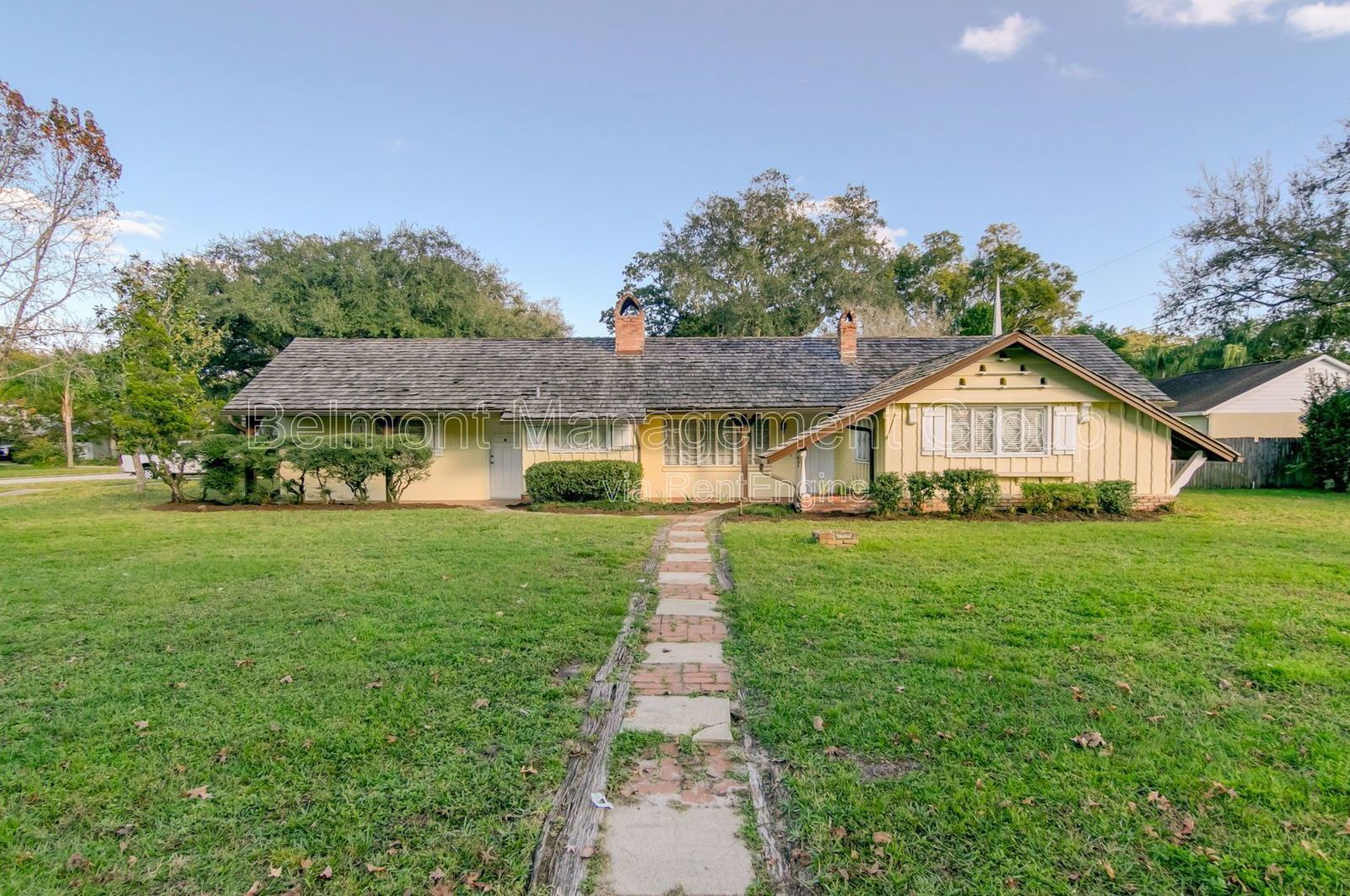 Charming 3 Bed/2 Bath Home for rent in the beautiful Winter Park! Rollins Students WELCOMED! property image