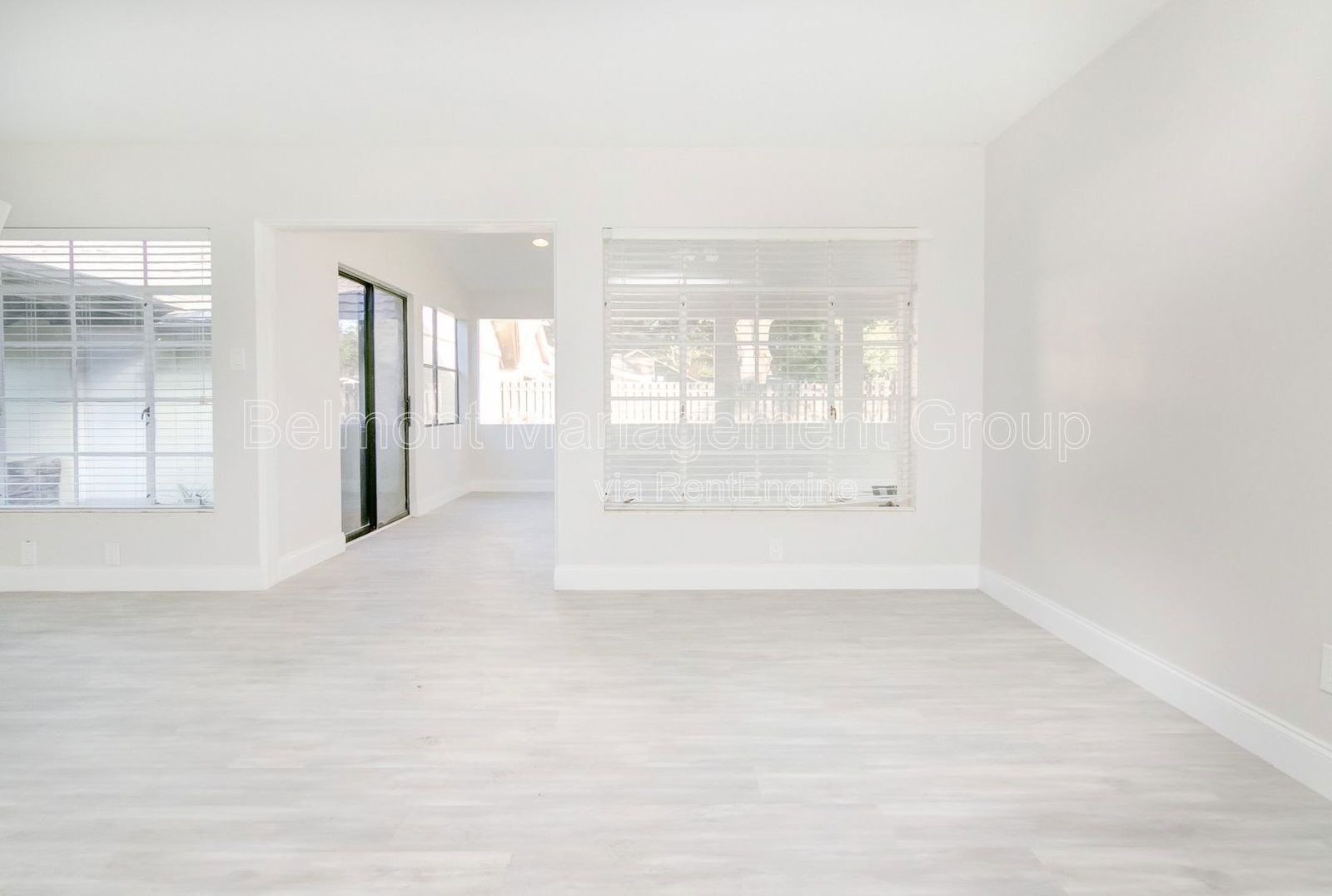 Charming 3 Bed/2 Bath Home for rent in the beautiful Winter Park! Rollins Students WELCOMED! property image