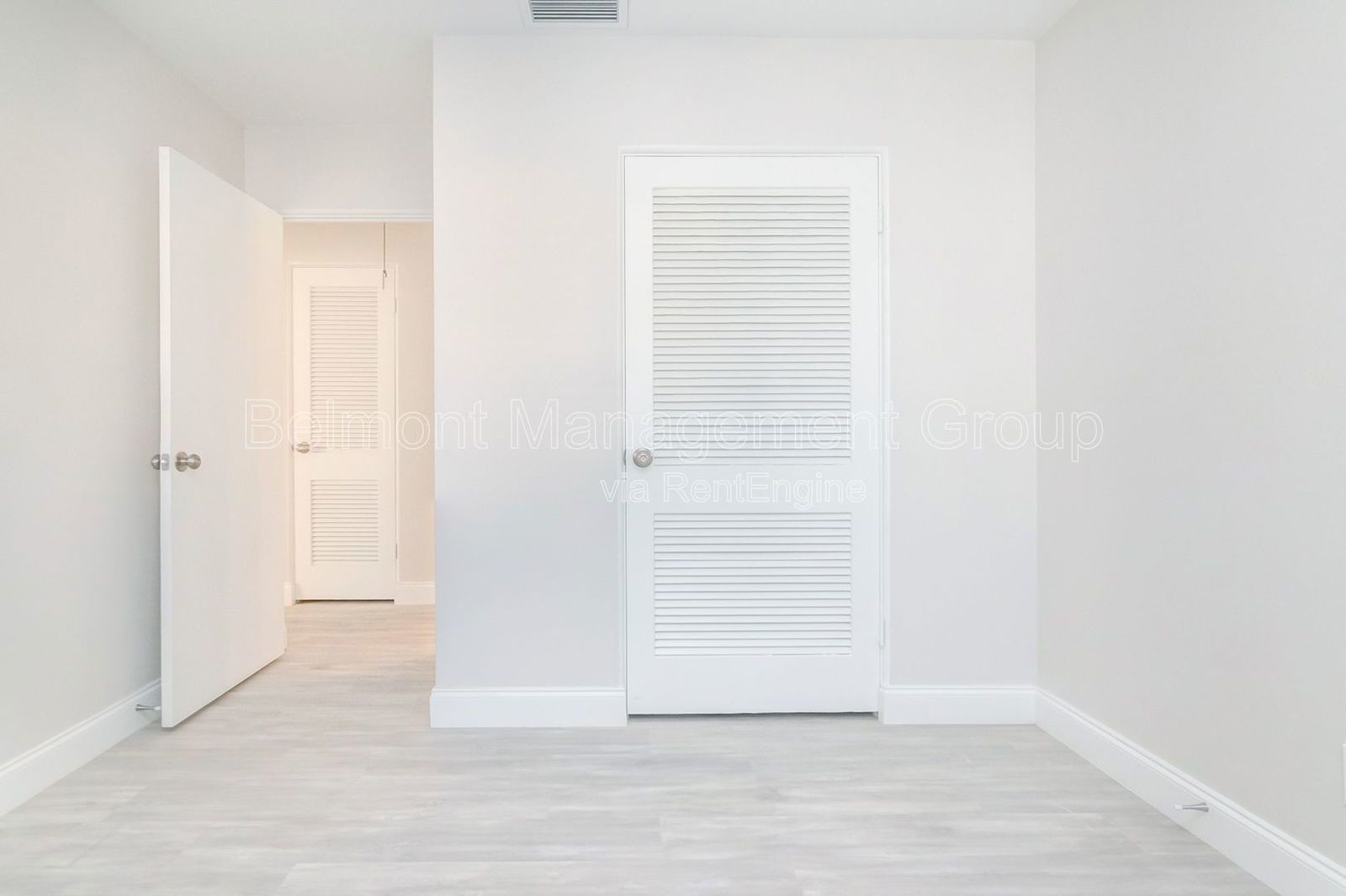 Charming 3 Bed/2 Bath Home for rent in the beautiful Winter Park! Rollins Students WELCOMED! property image