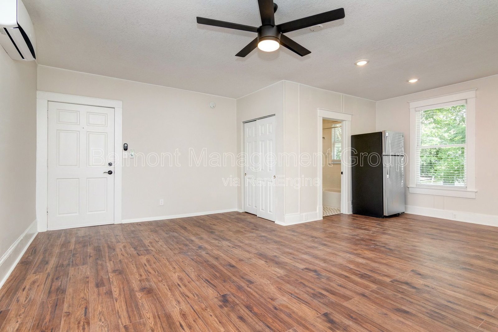 Trendy Studio Apartment FOR RENT in the heart of Historic Downtown Sanford | Move-in Special: 2 Weeks Off Rent for Approved Applicants! property image