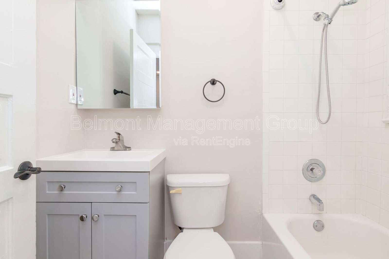 Trendy Studio Apartment FOR RENT in the heart of Historic Downtown Sanford | Move-in Special: 2 Weeks Off Rent for Approved Applicants! property image