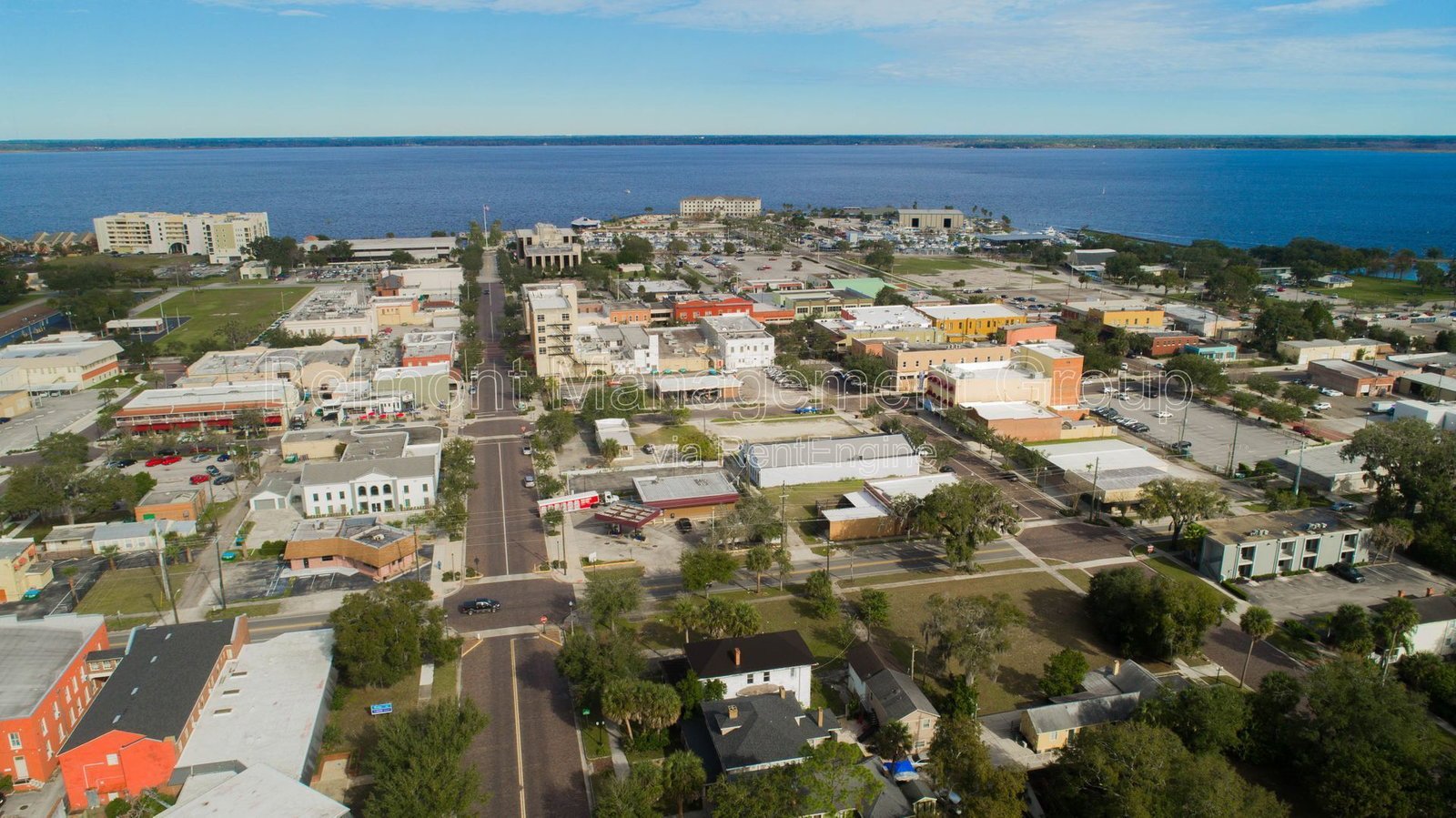 Trendy 2 Bed / 1 Bath Condo for rent in the Heart of Historic Downtown Sanford! | Move-in Special: 2 Weeks Off Rent for Approved Applicants! property image