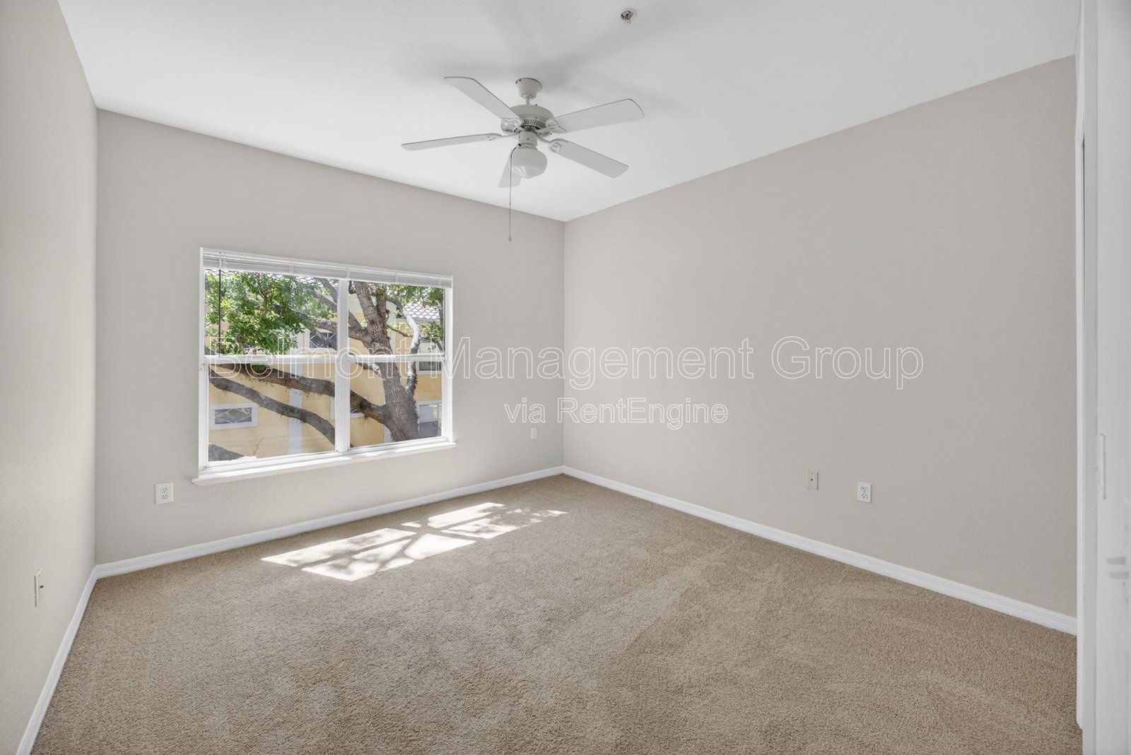 Beautiful 2 bed / 2 bath Townhome for rent at Visconti East in Maitland! property image