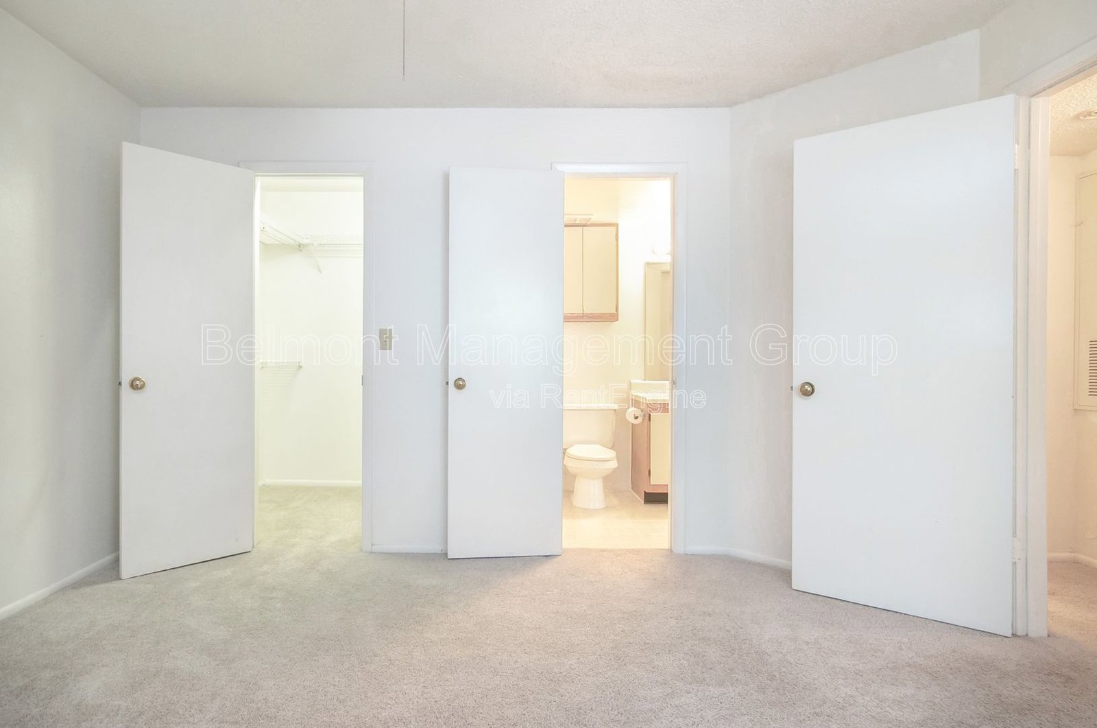 Spcaious 2 Bed 2 Bath Condo with Balcony for Rent in The Landing at Altamonte Springs! property image