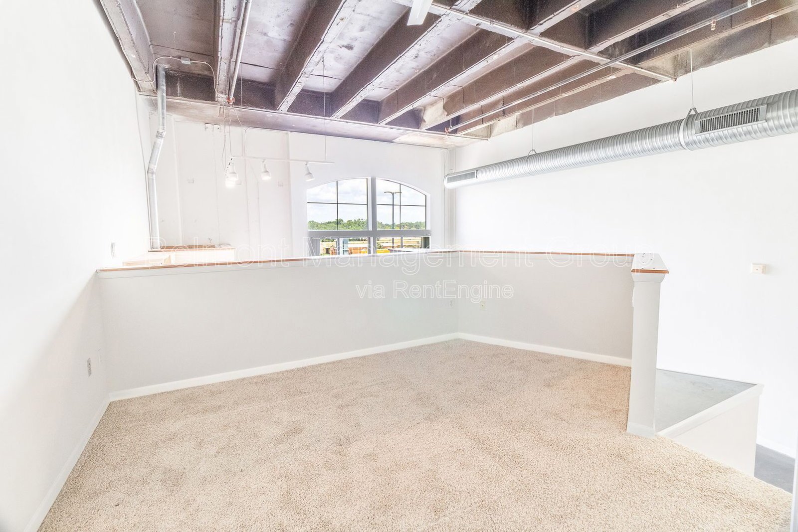 Rent by May 1st and Get $1000 Off Your First Month + a Super Low $350 Security Deposit!!! Industrial Vibe 1 Bed/ 1 Bath Loft at The Lofts of Winter Park Village! property image