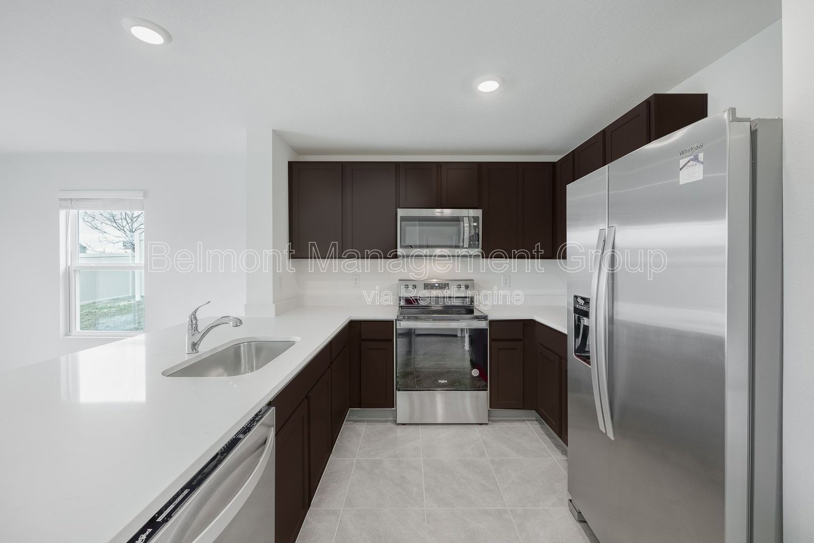 Stunning 3/2.5 Townhome FOR RENT at The Towns at Laurel Commons in Ocala! property image